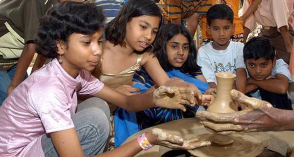 Pottery artist for Birthday party